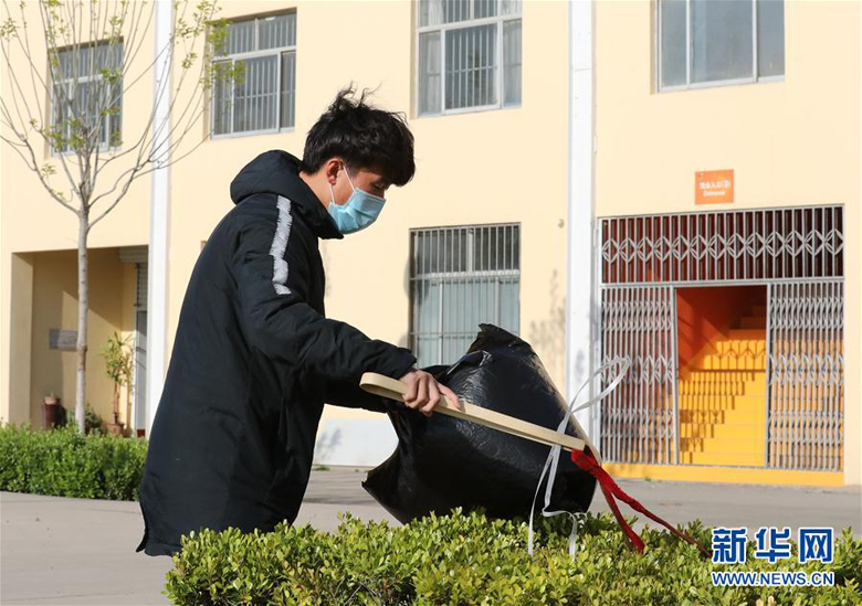 (体育)(8)足球——鲁能足校吹响复学复训“集结号”